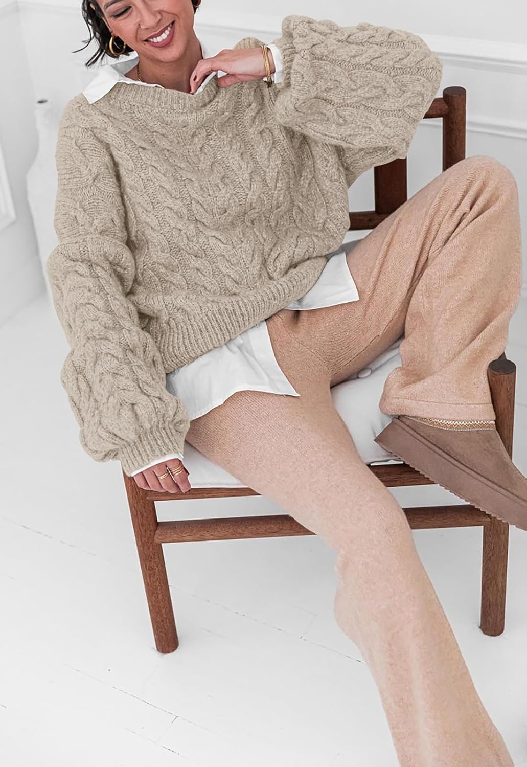 Womens Sweaters Fall 2025 Cable Knit Long Sleeve Crewneck Oversized Sweater Chunky Pullover Loose Outfits